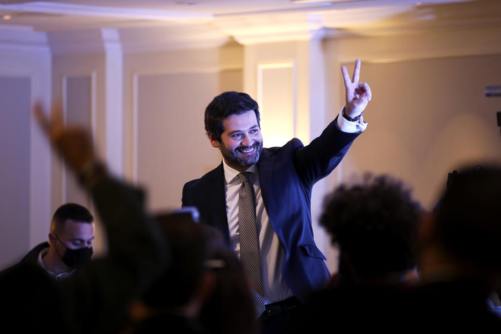 Ventura falhou objetivo mas deu "estalo no sistema". A noite em que o terceiro lugar cantou vitória Ventura falhou objetivo mas deu "estalo no sistema". A noite em que o terceiro lugar cantou vitória