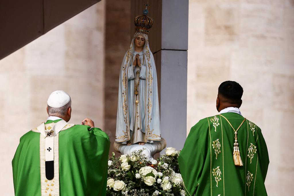 Vídeo. Papa ​Leão XIV confia o mundo ao Coração Imaculado de Maria