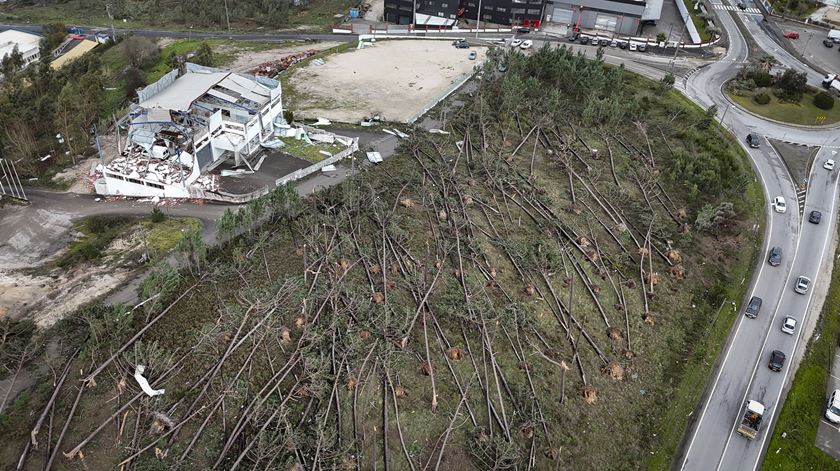 Construtoras de Leiria reconhecem "falta de capacidade" de resposta para reconstruir casas