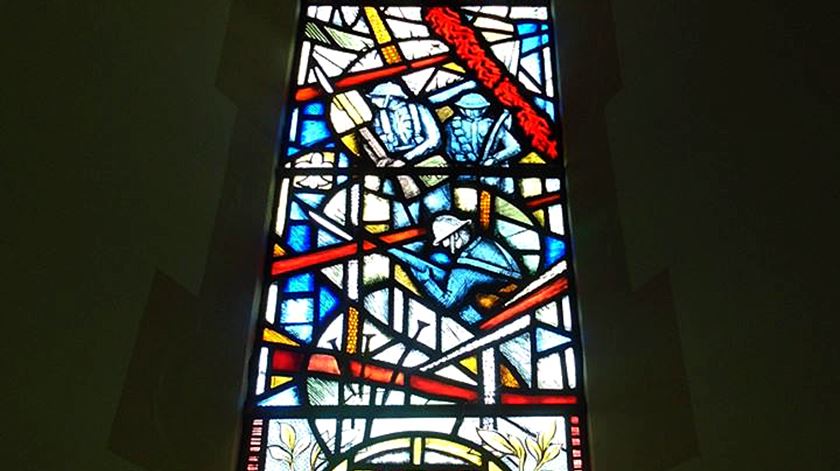 Vitral, Reino Unido, portugueses na batalha de La Lys