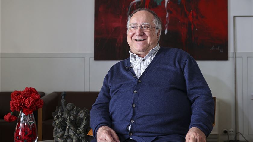 A "traição" a Otelo, os "falcões" que queriam sangue e um coronel que diz saber 90% do que aconteceu. O resto são "pormenores"