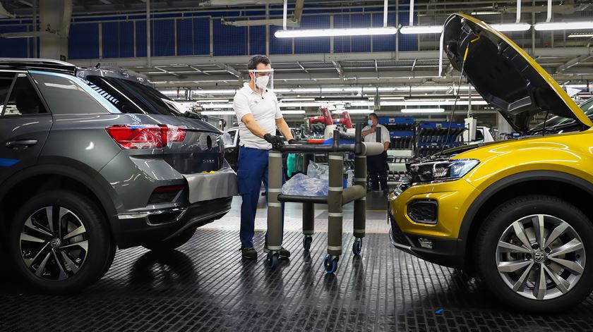 Autoeuropa com produção garantida até ao final da próxima semana