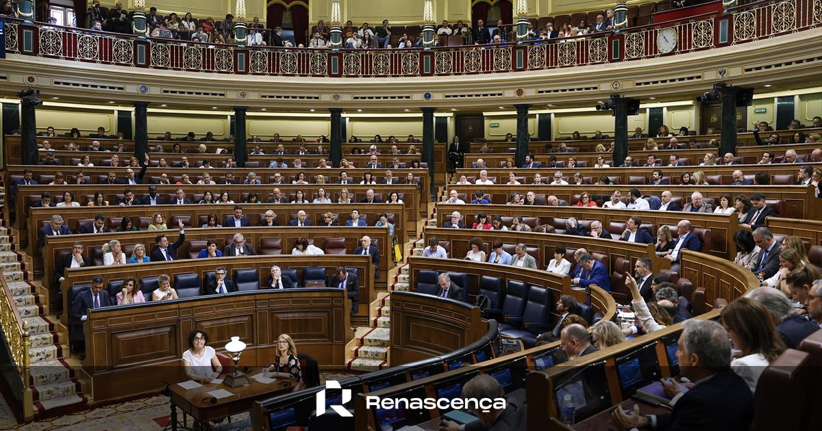 Papa Leão XIV em Espanha: visita histórica ao Parlamento
