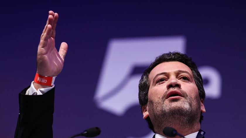 Chega. Rejeitada proposta de comissão eventual sobre alegada interferência na banca