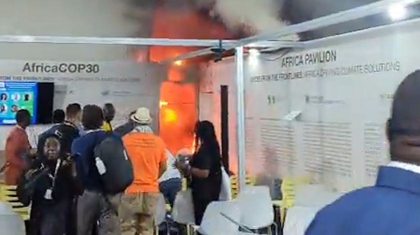 Edifício da COP30 evacuado devido a alerta de incêndio